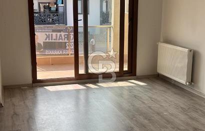 İzmir Karşıyaka'da Lüks Kiralık 3+1 Daire