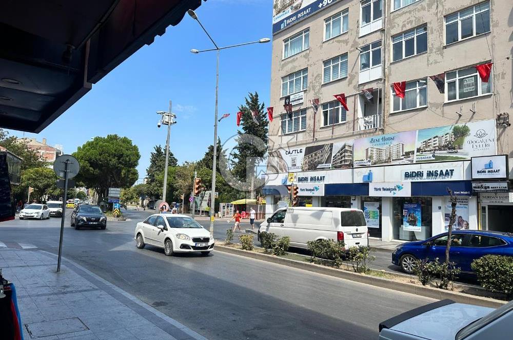 ÇANAKKALE DEMİRÇİOĞLU CADDESİ ÜZERİNDE SATILIK DÜKKAN VE İŞ YERİ