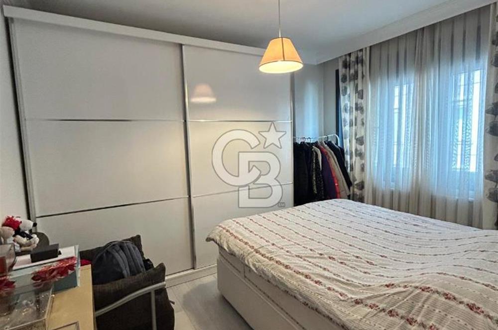 Suadiye'de genç binada merkezi lokasyonda 3+1 balkonlu daire