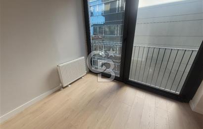 Modda Bayraklı Kiralık Daire 2+1