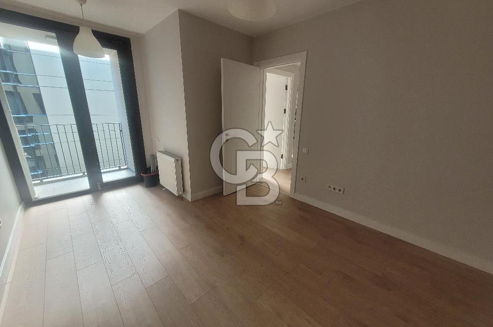 Modda Bayraklı Kiralık Daire 2+1