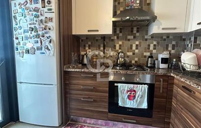 Suadiye'de genç binada merkezi lokasyonda 3+1 balkonlu daire