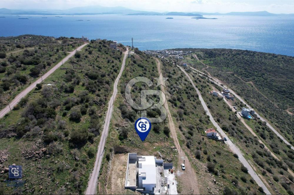 ÇANDARLI EYKO SİTESİNDE 329M² DENİZ MANZARALI SATILIK ARSA
