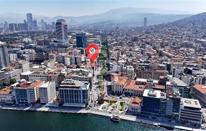 Gazi Bulvarı Cepheli Satılık 500 m2 İş Yeri