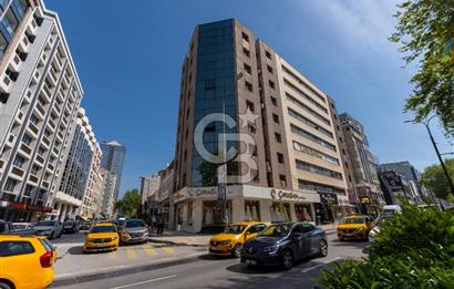Gazi Bulvarı Cepheli Satılık 500 m2 İş Yeri