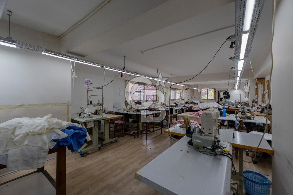 Gazi Bulvarı Cepheli Satılık 500 m2 İş Yeri