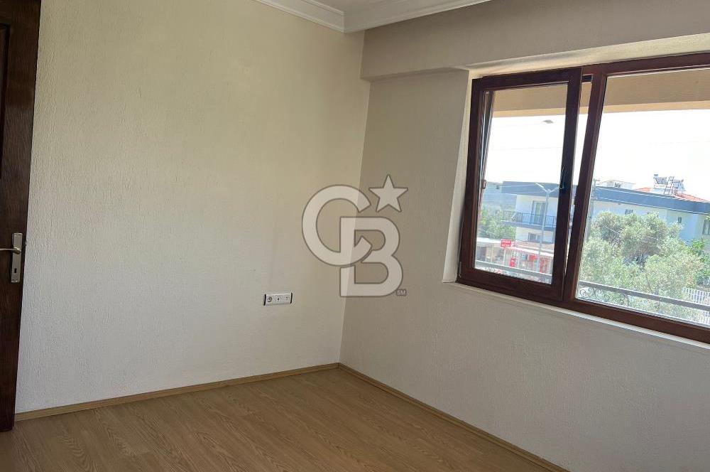 Foça Yenibağarası'nda Kiralık 2+1 Kapalı Mutfaklı Daire