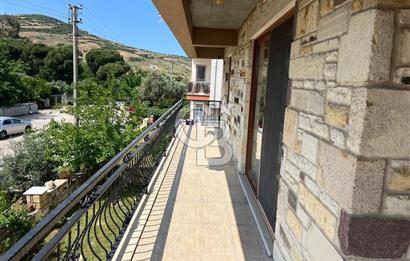 Foça Yenibağarası'nda Kiralık 2+1 Kapalı Mutfaklı Daire