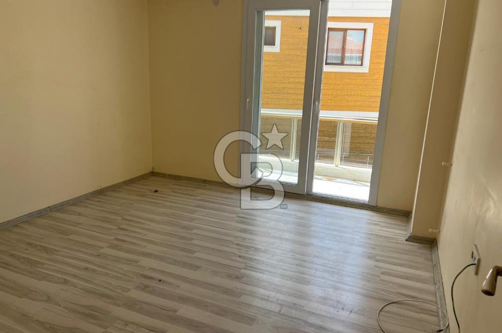 Foça Kazım Dirik Mahallesinde Kiralık 2+1 Daire
