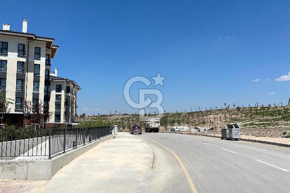 SARAYKENT KİRALIK DÜKKAN CADDE ÜZERİ ÇİFT CEPHE YÜKSEK TAVAN 