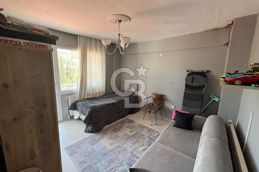 Balçova Ata Caddesi'nde Satılık 3+1 Daire