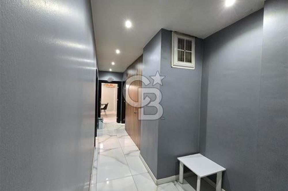 COLDWELL BANKER'DAN – AHMET ÖZCAN CADDESİ’NDE, TABELA DEĞERİ YÜKSEK, PRESTİJLİ TİCARİ DÜKKAN!
