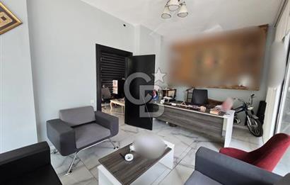 COLDWELL BANKER'DAN – AHMET ÖZCAN CADDESİ’NDE, TABELA DEĞERİ YÜKSEK, PRESTİJLİ TİCARİ DÜKKAN!