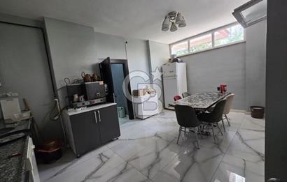 COLDWELL BANKER'DAN – AHMET ÖZCAN CADDESİ’NDE, TABELA DEĞERİ YÜKSEK, PRESTİJLİ TİCARİ DÜKKAN!