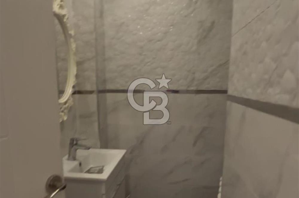 Suadiye'de genç binada merkezi lokasyonda 3+1 balkonlu daire