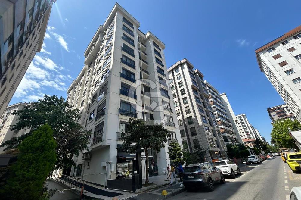 Suadiye'de genç binada merkezi lokasyonda 3+1 balkonlu daire