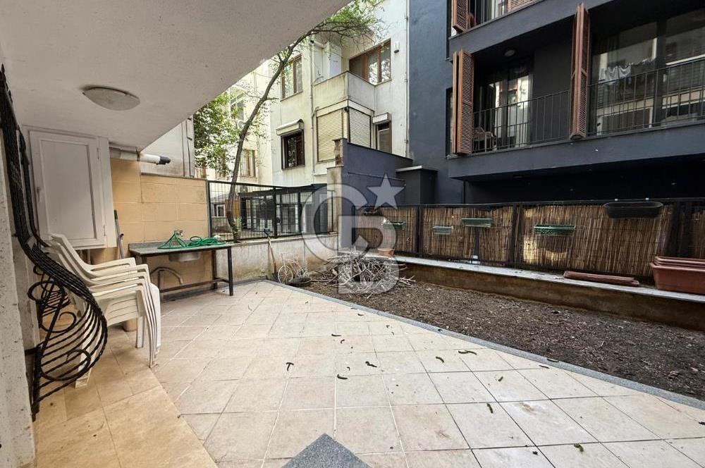 Satılık 3+1 daire Moda kendi bahçesi ayit Residens permit