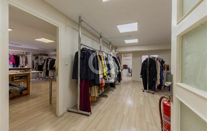 Gazi Bulvarı Cepheli Satılık 500 m2 İş Yeri