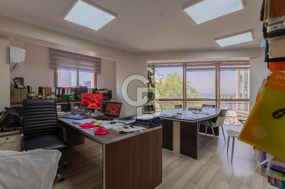 Gazi Bulvarı Cepheli Satılık 500 m2 İş Yeri