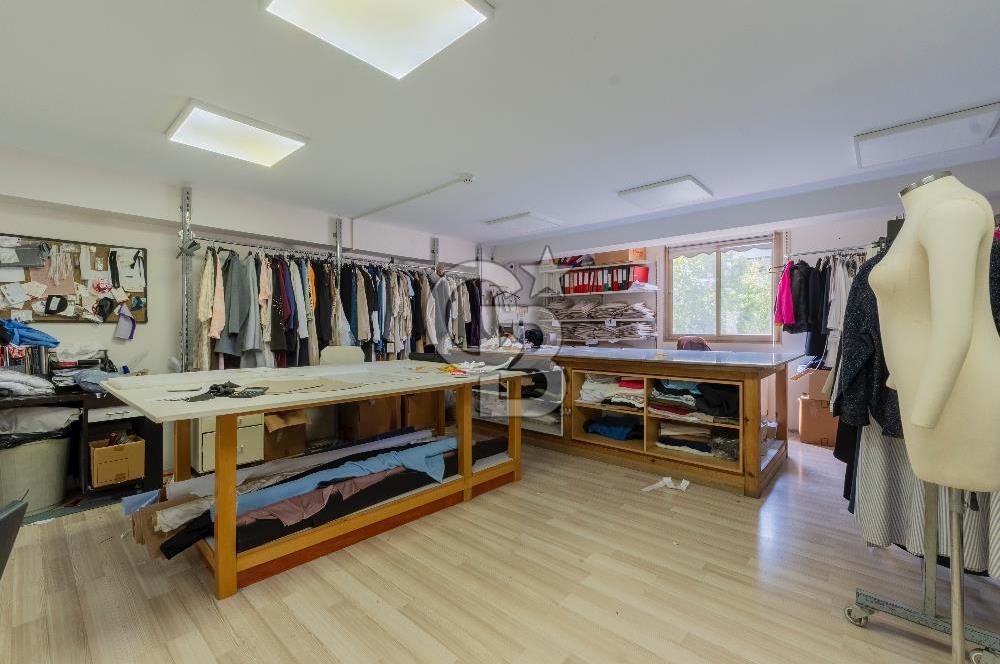 Gazi Bulvarı Cepheli Satılık 500 m2 İş Yeri