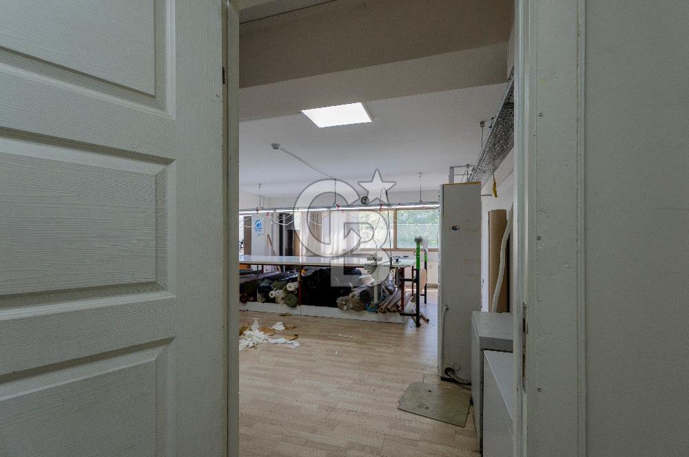Gazi Bulvarı Cepheli Satılık 500 m2 İş Yeri