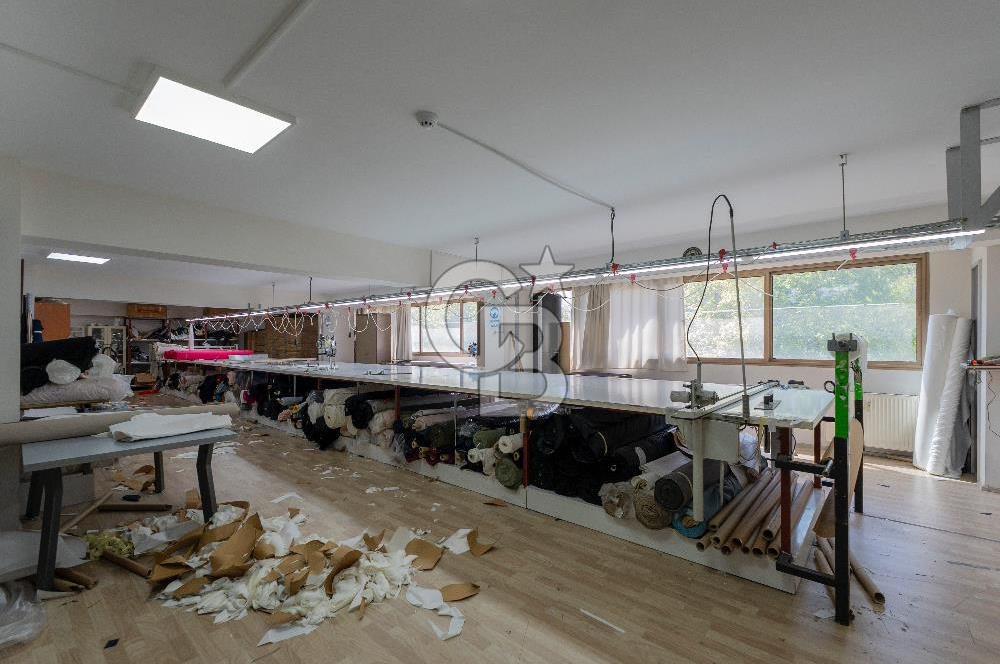 Gazi Bulvarı Cepheli Satılık 500 m2 İş Yeri