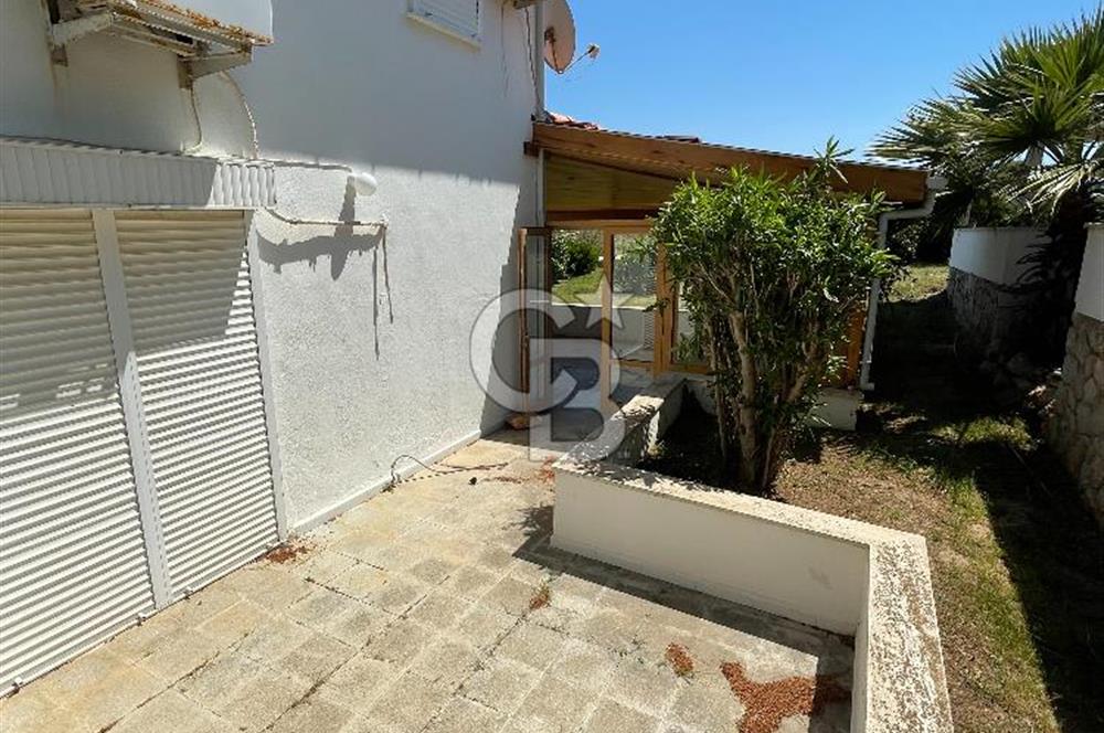 ÇEŞME AYA YORGİ KOYU HACETTEPE SİTESİ İÇERSİNDE KİRALIK VİLLA
