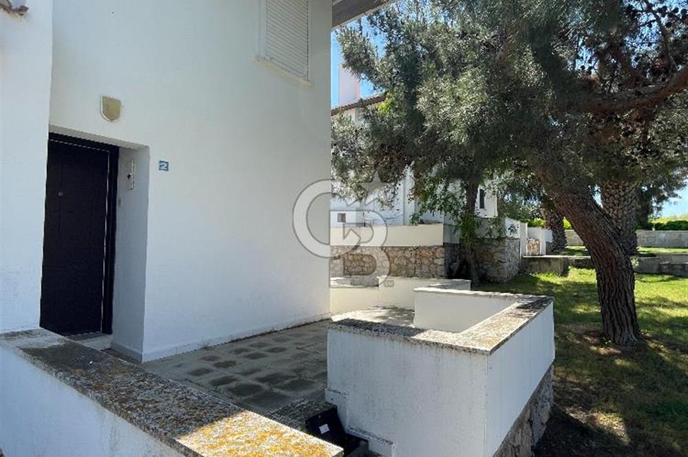 ÇEŞME AYA YORGİ KOYU HACETTEPE SİTESİ İÇERSİNDE KİRALIK VİLLA