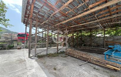 SİNOP DİKMEN'DE ANA YOLA CEPHELİ SATILIK KERESTE FABRİKASI