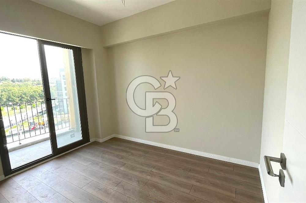 İZMİR'İN EN BÜYÜK HAVUZLU PROJESİNDE GENİŞ TİP 2+1 SATILIK DAİRE