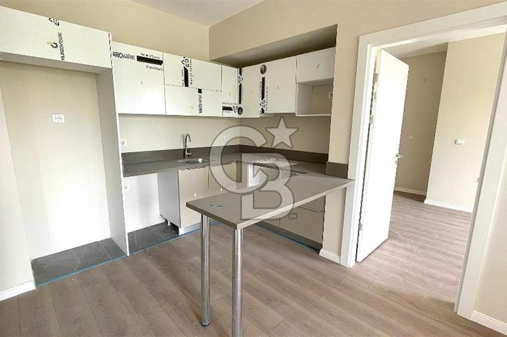 İZMİR'İN EN BÜYÜK HAVUZLU PROJESİNDE GENİŞ TİP 2+1 SATILIK DAİRE