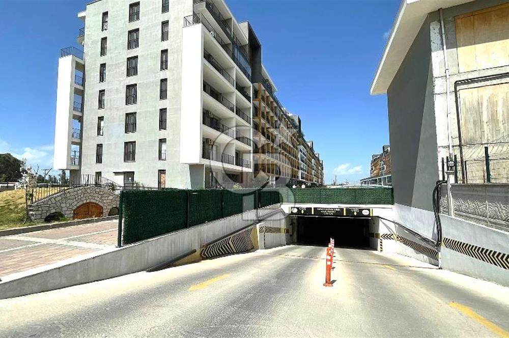İZMİR'İN EN BÜYÜK HAVUZLU PROJESİNDE GENİŞ TİP 2+1 SATILIK DAİRE
