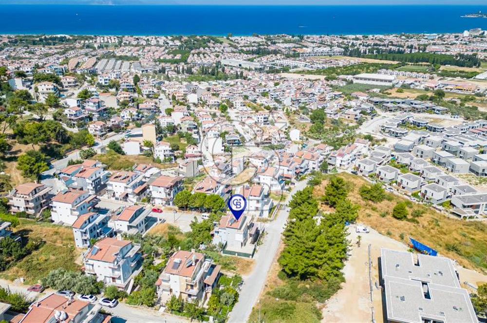 Kuşadası Karaova Efes evlerinde kiralık 4+1 eşyalı yazlık