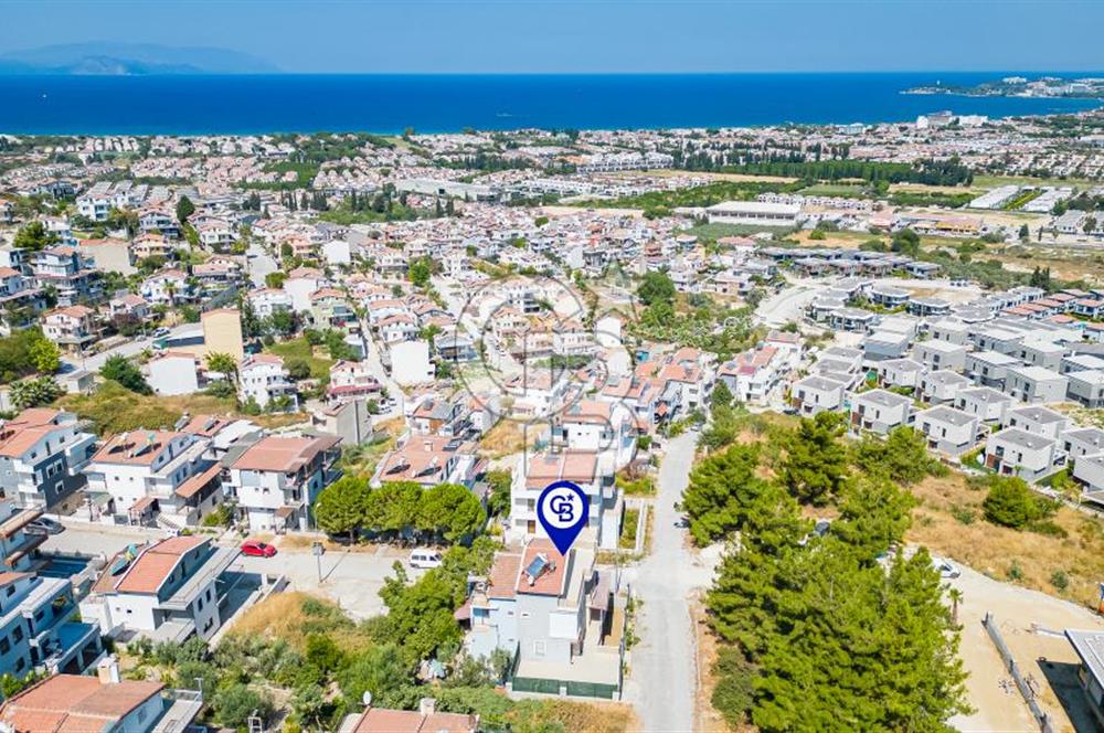 Kuşadası Karaova Efes evlerinde kiralık 4+1 eşyalı yazlık