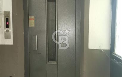 ALİAĞA'NIN MERKEZİNDE SATILIK GENİŞ 3+1 DAİRE