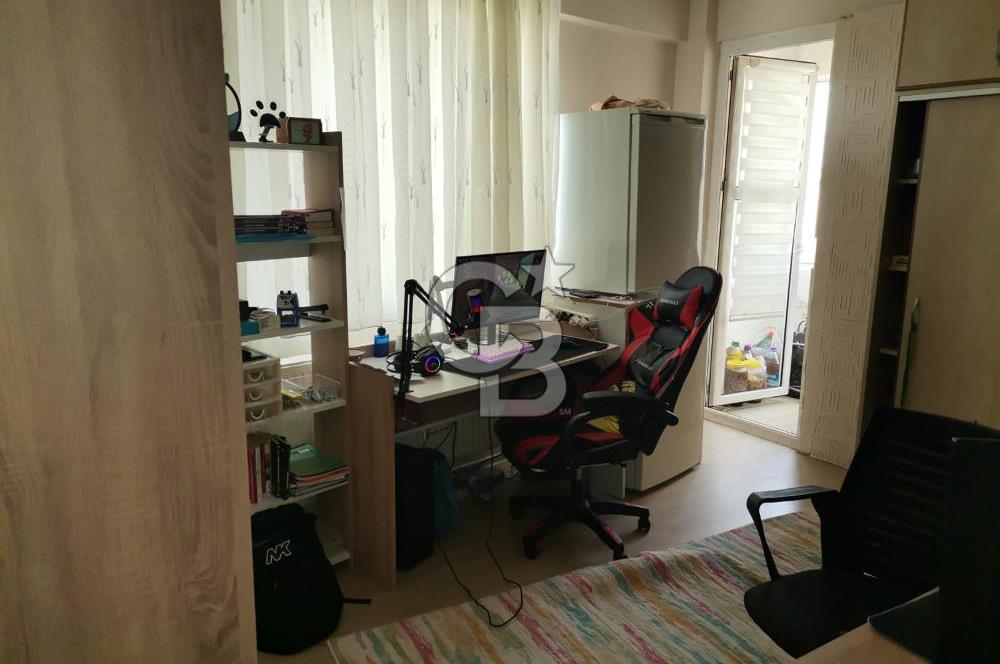ALİAĞA'NIN MERKEZİNDE SATILIK GENİŞ 3+1 DAİRE