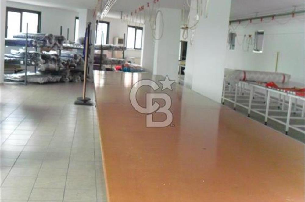 Kağıthane Merkez Kemerburgaz Caddesinde Satılık İşhanı Katı/Ofis