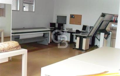 Kağıthane Merkez Kemerburgaz Caddesinde Satılık İşhanı Katı/Ofis