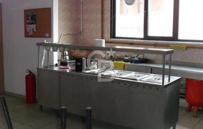 Kağıthane Merkez Kemerburgaz Caddesinde Satılık İşhanı Katı/Ofis