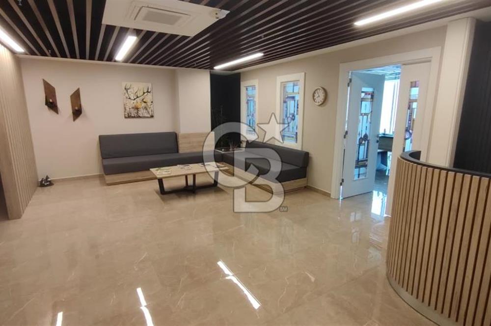 BOSTANCI ÇELİKBİLEK PLAZA'DA ÖN CEPHE SATILIK 150M2 OFİS