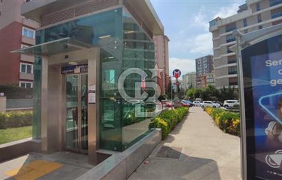 BOSTANCI ÇELİKBİLEK PLAZA'DA ÖN CEPHE SATILIK 150M2 OFİS