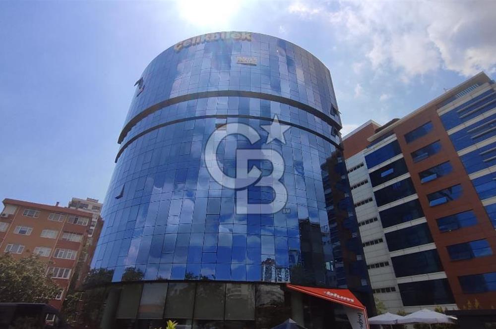 BOSTANCI ÇELİKBİLEK PLAZA'DA ÖN CEPHE SATILIK 150M2 OFİS