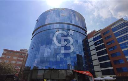 BOSTANCI ÇELİKBİLEK PLAZA'DA ÖN CEPHE SATILIK 150M2 OFİS