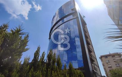 BOSTANCI ÇELİKBİLEK PLAZA'DA ÖN CEPHE SATILIK 150M2 OFİS