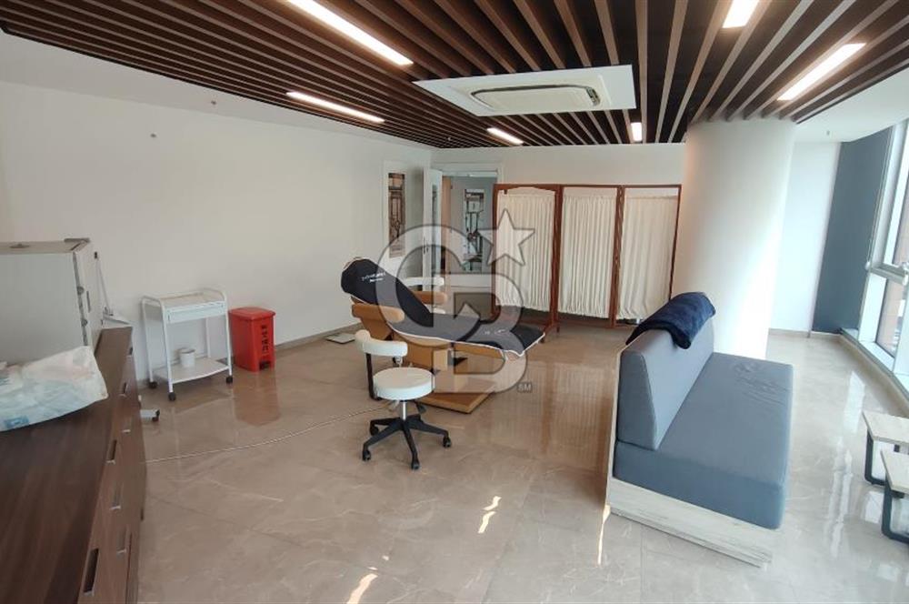 ÇELİKBİLEK PLAZA'DA ÖN CEPHE SATILIK 150M2 OFİS