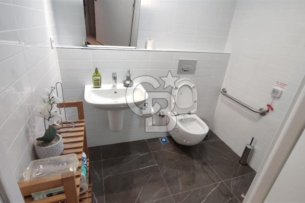 ÇELİKBİLEK PLAZA'DA ÖN CEPHE SATILIK 150M2 OFİS