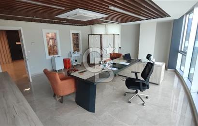 BOSTANCI ÇELİKBİLEK PLAZA'DA ÖN CEPHE SATILIK 150M2 OFİS