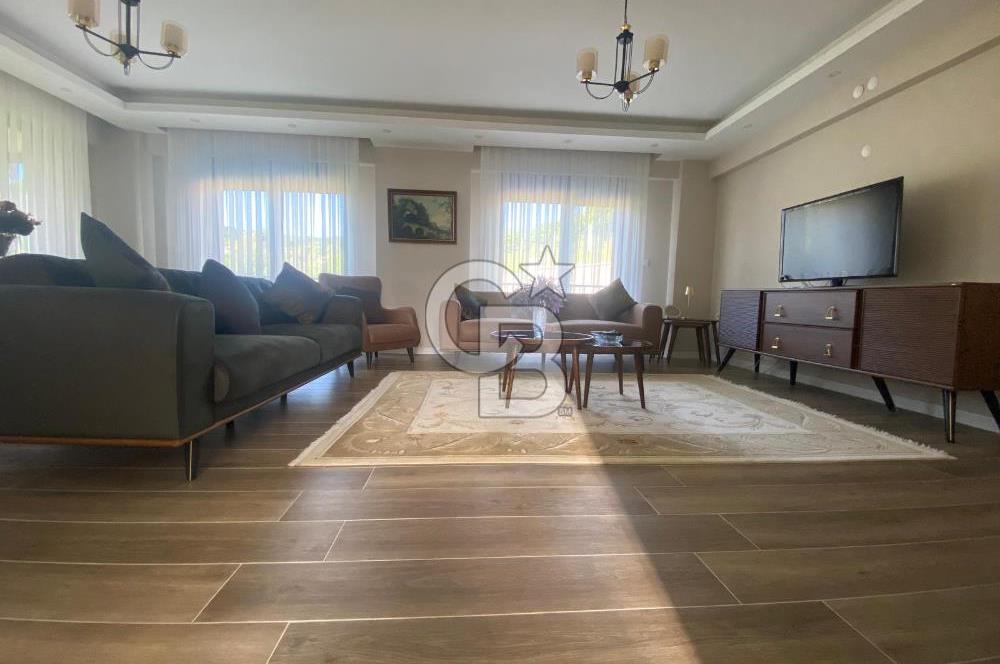 ŞEHİRDEN KAÇIŞIN EN ŞIK HALİ: TRİPLEX VİLLA + GENİŞ BAHÇE
