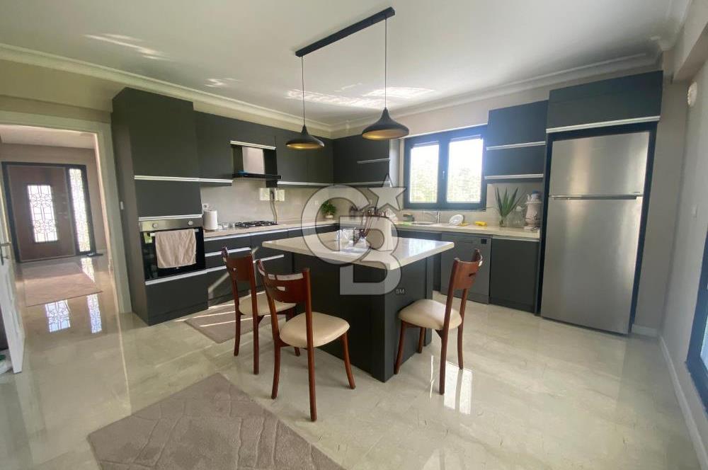 ŞEHİRDEN KAÇIŞIN EN ŞIK HALİ: TRİPLEX VİLLA + GENİŞ BAHÇE