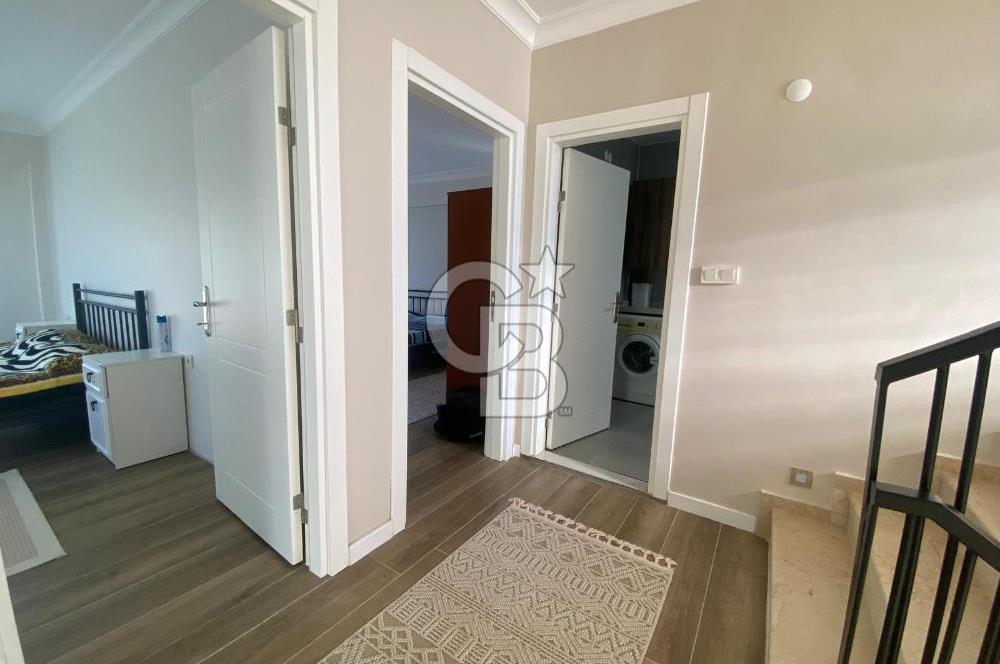 ŞEHİRDEN KAÇIŞIN EN ŞIK HALİ: TRİPLEX VİLLA + GENİŞ BAHÇE